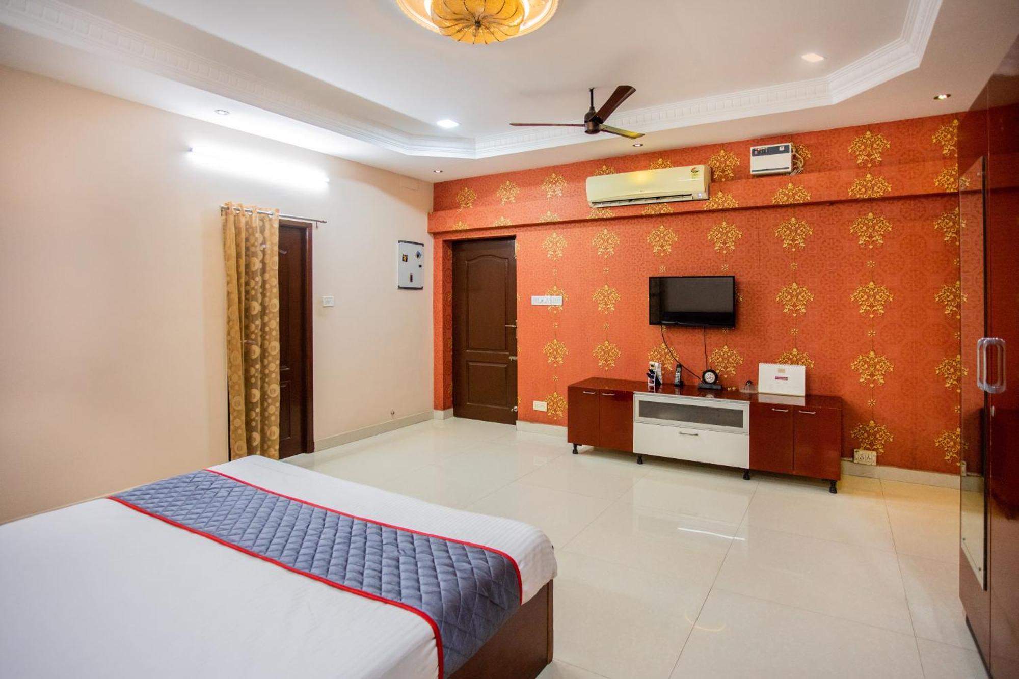 Heaven Pleasant Hotel